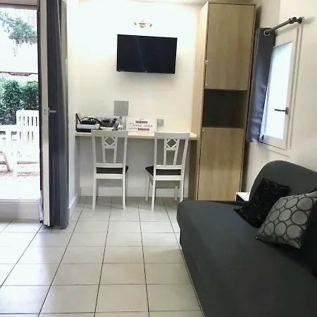 Le De Апарт-отель Довиль