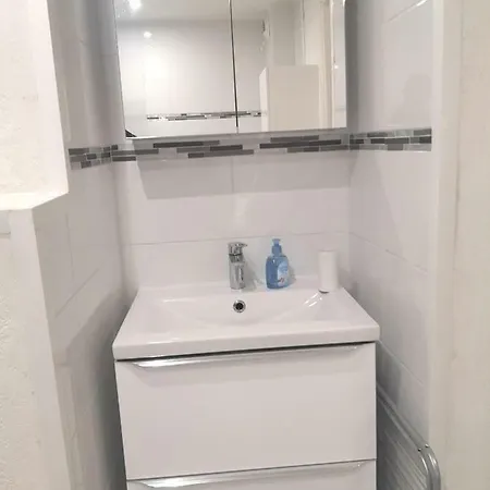 Le De 公寓式酒店 3*