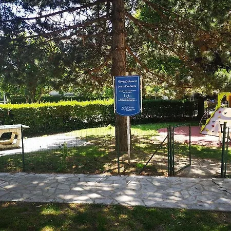 Le De 公寓式酒店