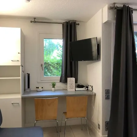 公寓式酒店 Le De 多维尔